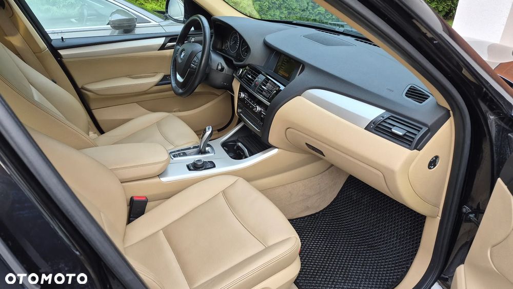 BMW X3 xDrive20d - 12