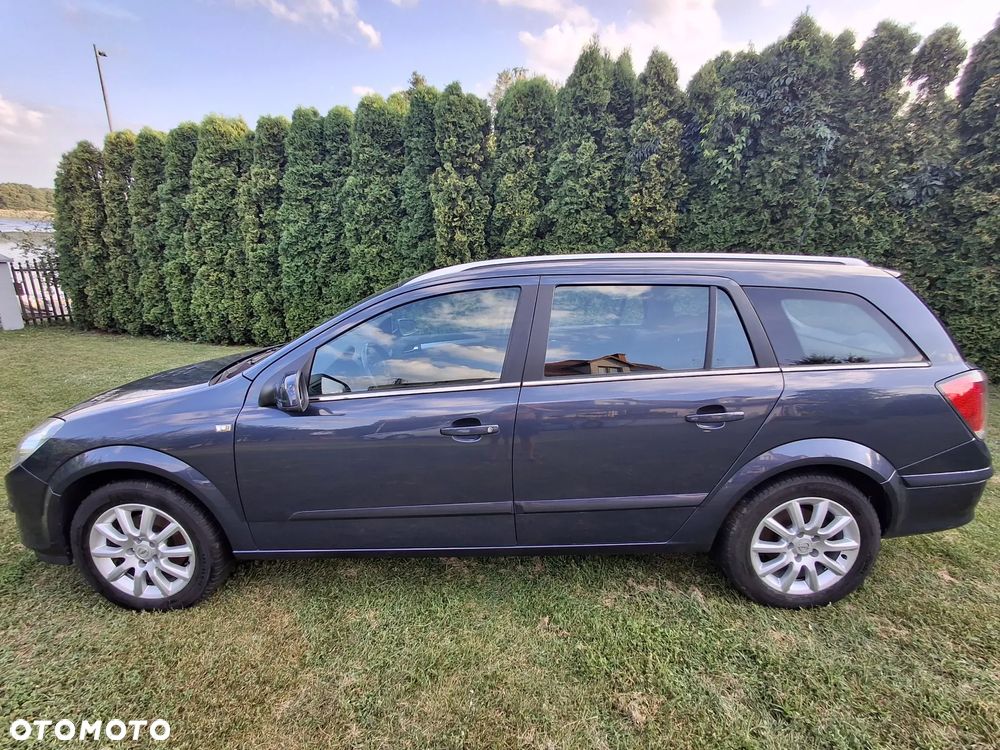 Opel Astra 1.8 Caravan Cosmo - 5