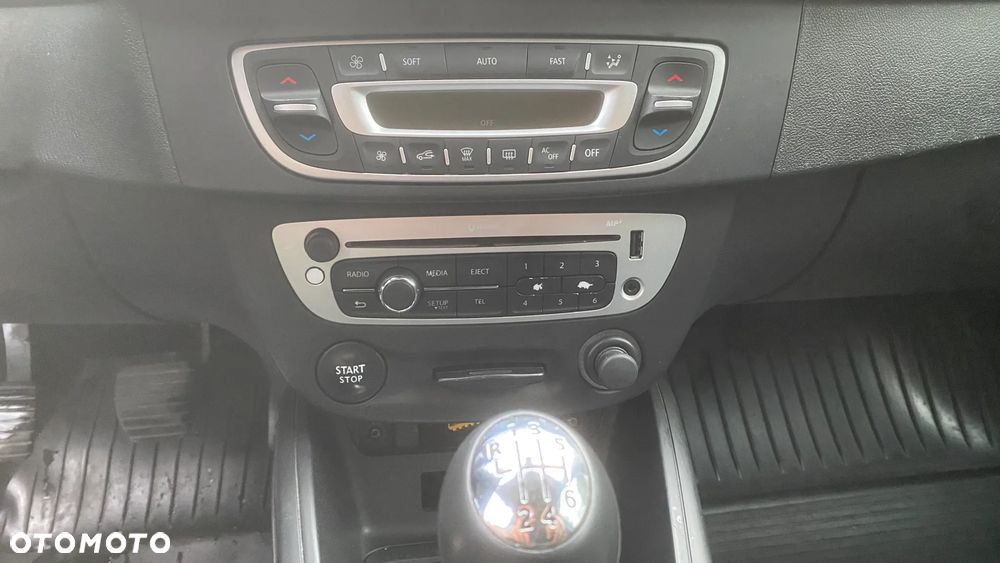 Renault Megane 1.5 dCi Dynamique - 14