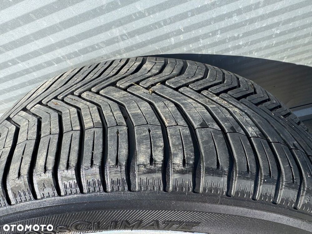 Mercedes E Klasa W212 2,2 CDI LIFT alufelgi z oponami 225/50/17 - 6