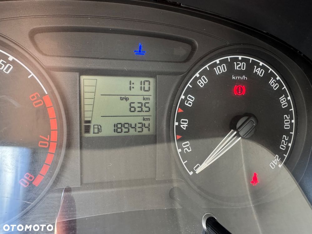 Skoda Fabia 1.2 HTP Classic - 18