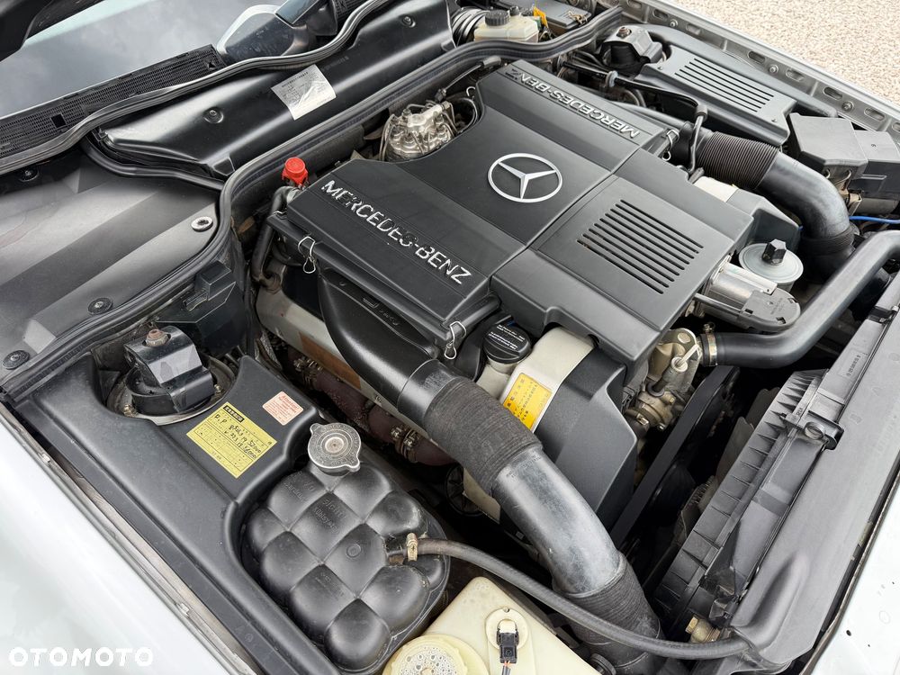Mercedes-Benz SL - 25