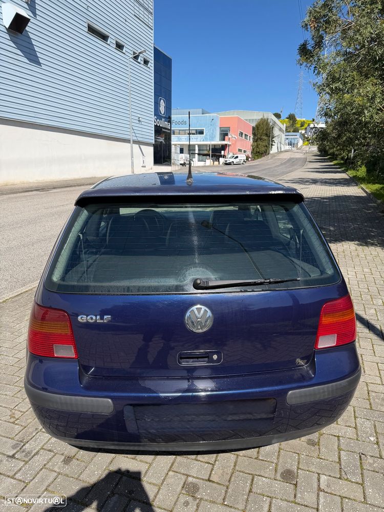 VW Golf 1.9 TDi Highline - 3