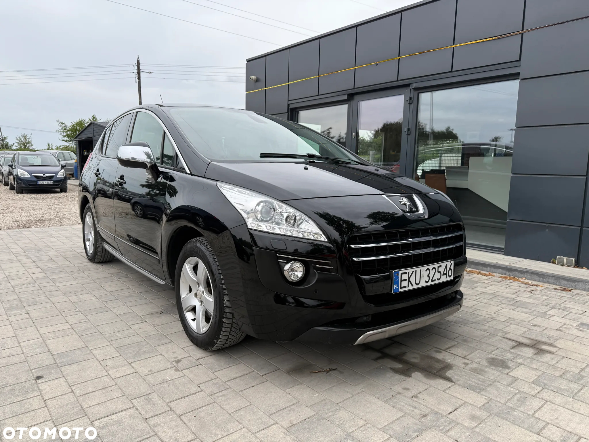 Peugeot 3008 Hybrid4 - 2