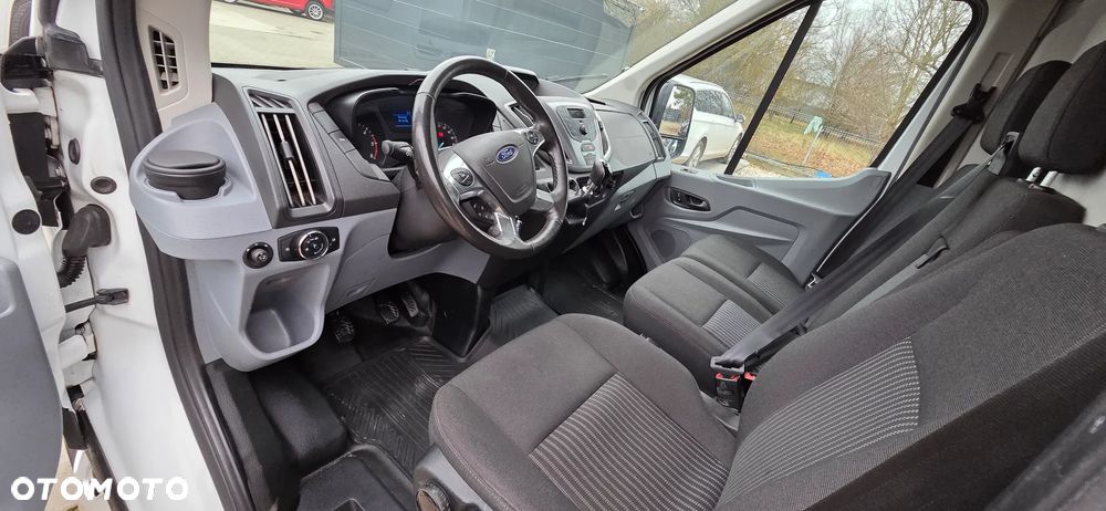 Ford Transit - 8