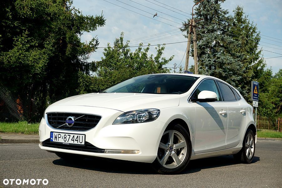 Volvo V40 D2 Summum - 1