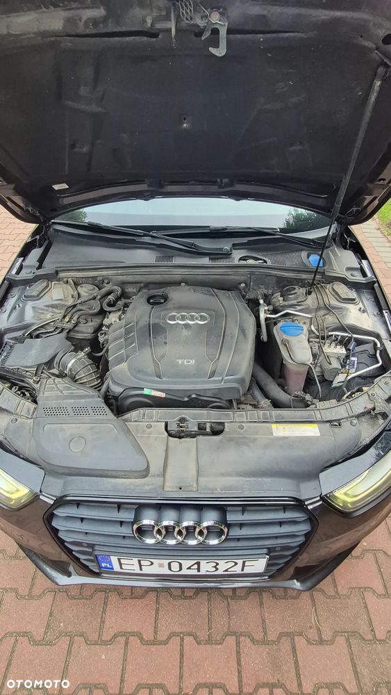 Audi A4 Avant 2.0 TDI DPF clean diesel multitronic S line Sportpaket - 18