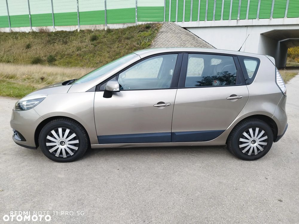 Renault Scenic ENERGY dCi 110 INTENS - 11