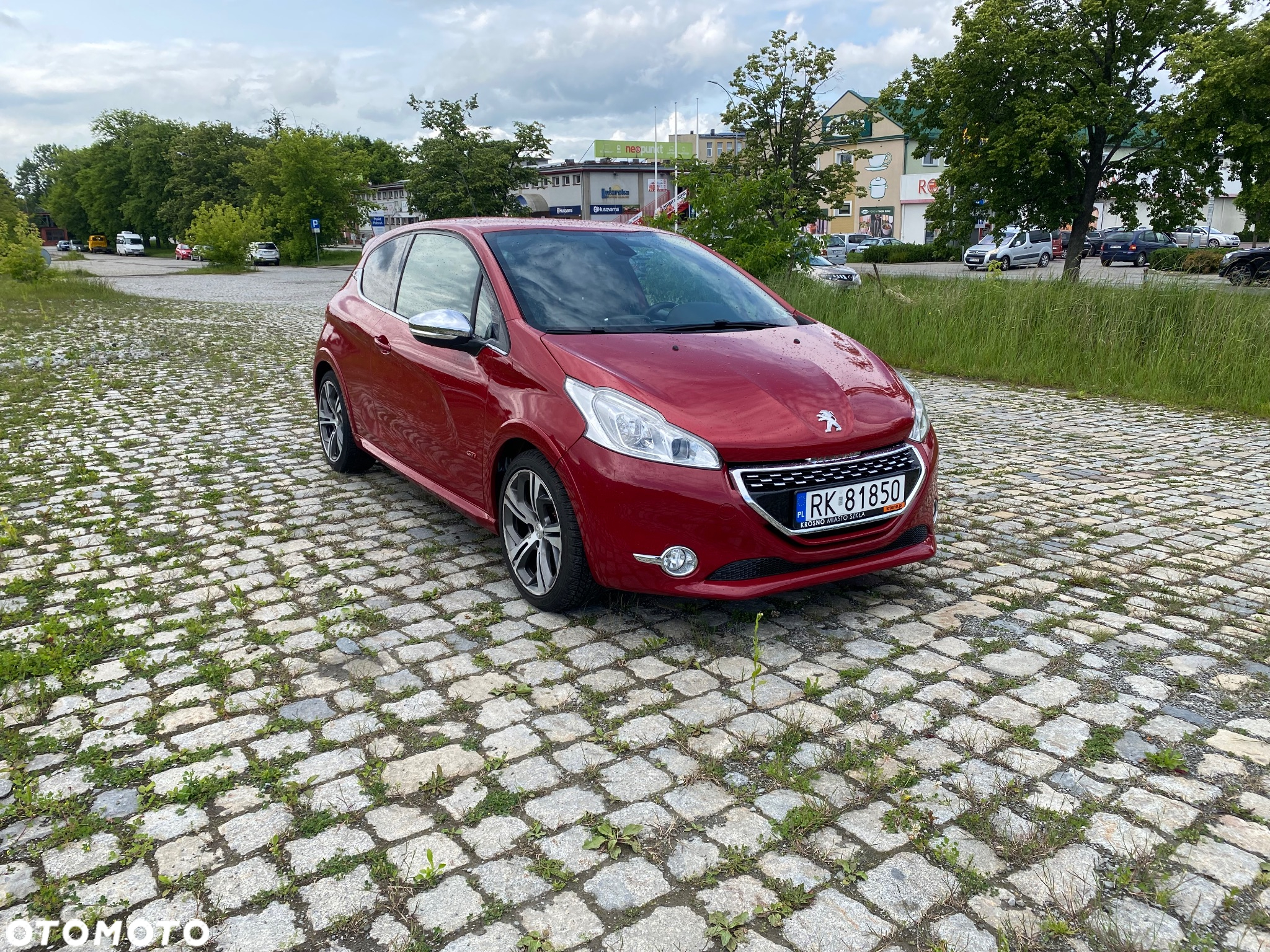 Peugeot 208 1.6 THP GTi - 2