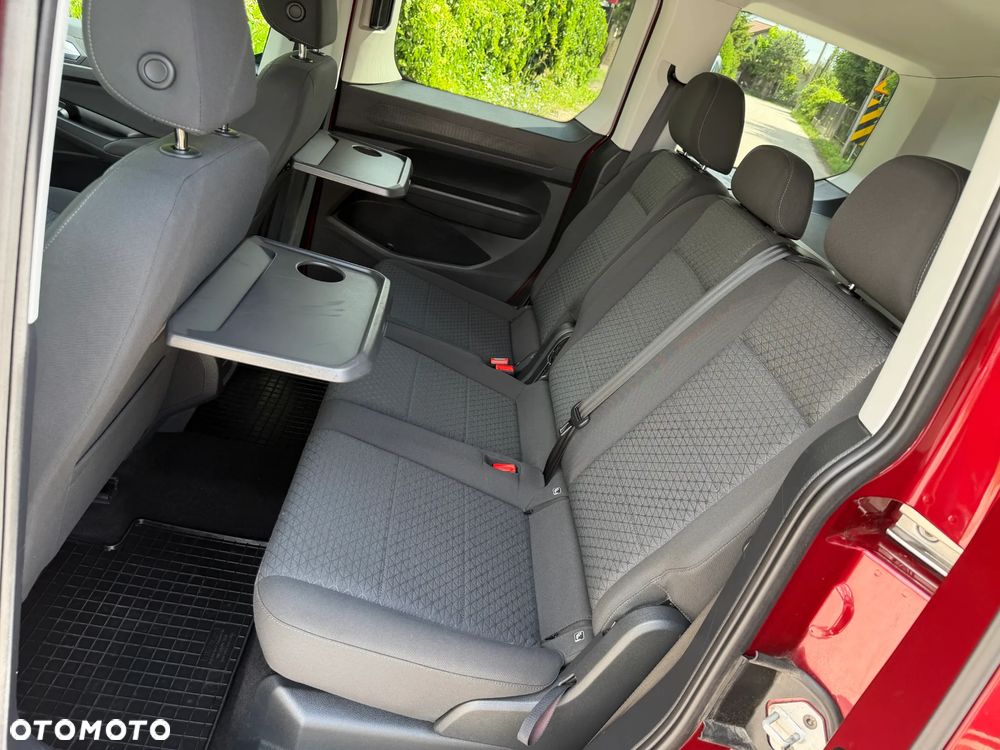 Ford Tourneo Connect 2.0 EcoBlue Titanium - 32