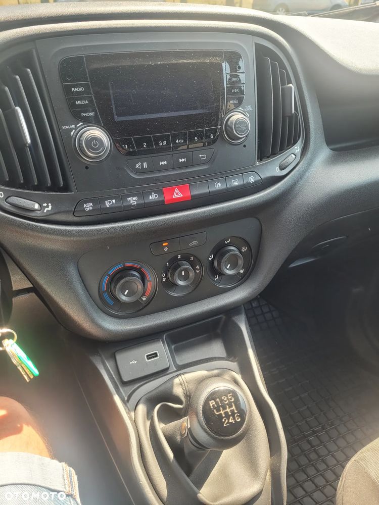 Fiat DOBLO - 10