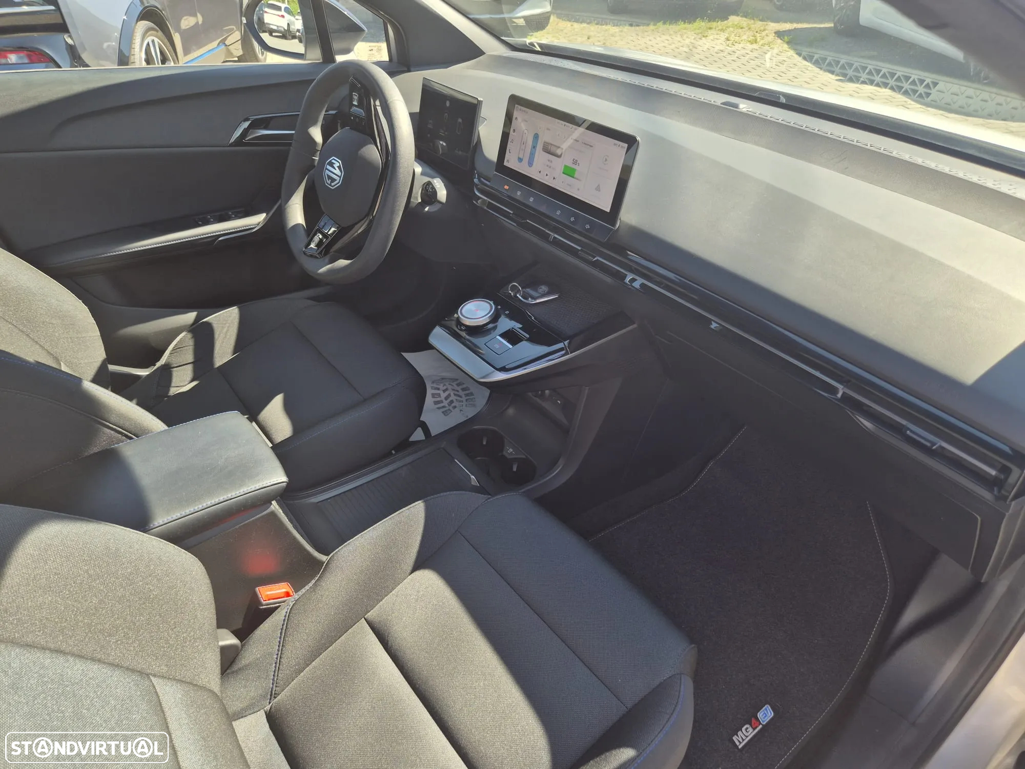 MG MG4 51 kWh Standard - 8