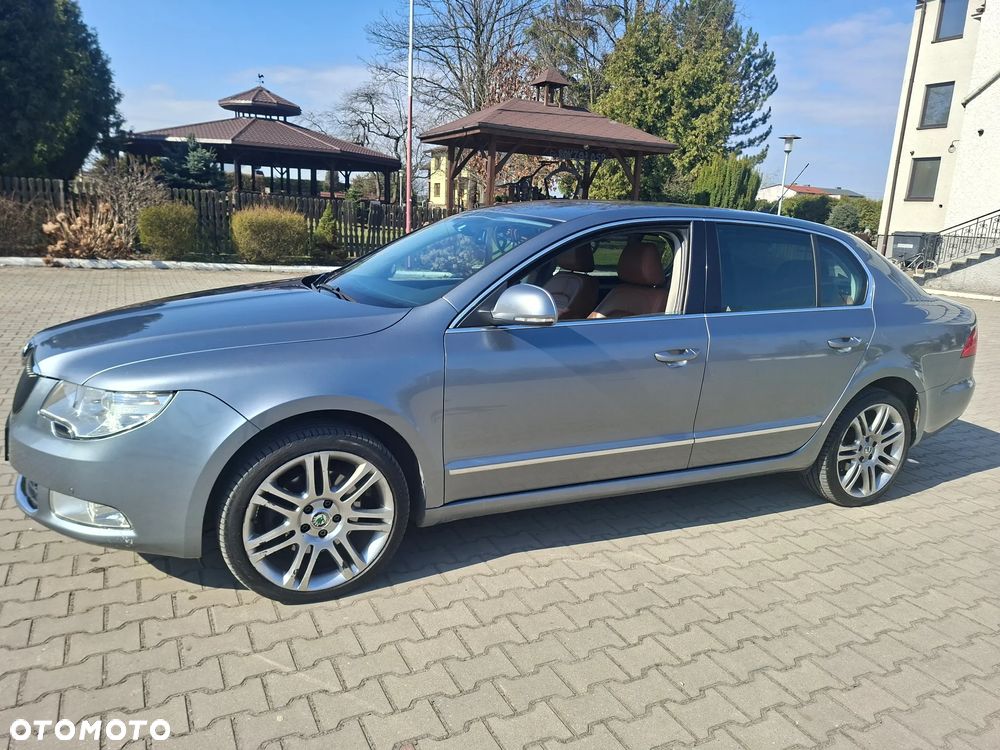 Skoda Superb 1.8 TSI 4x4 Platinum - 16