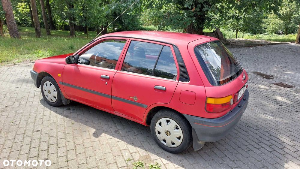 Toyota Starlet - 3
