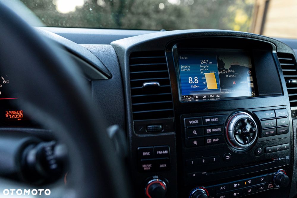 Nissan Pathfinder - 7