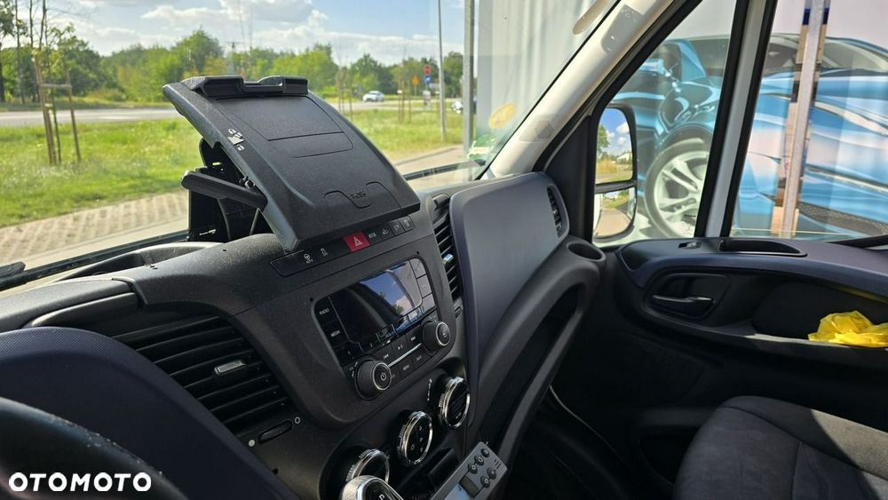 Iveco Daily 35S18 - 13