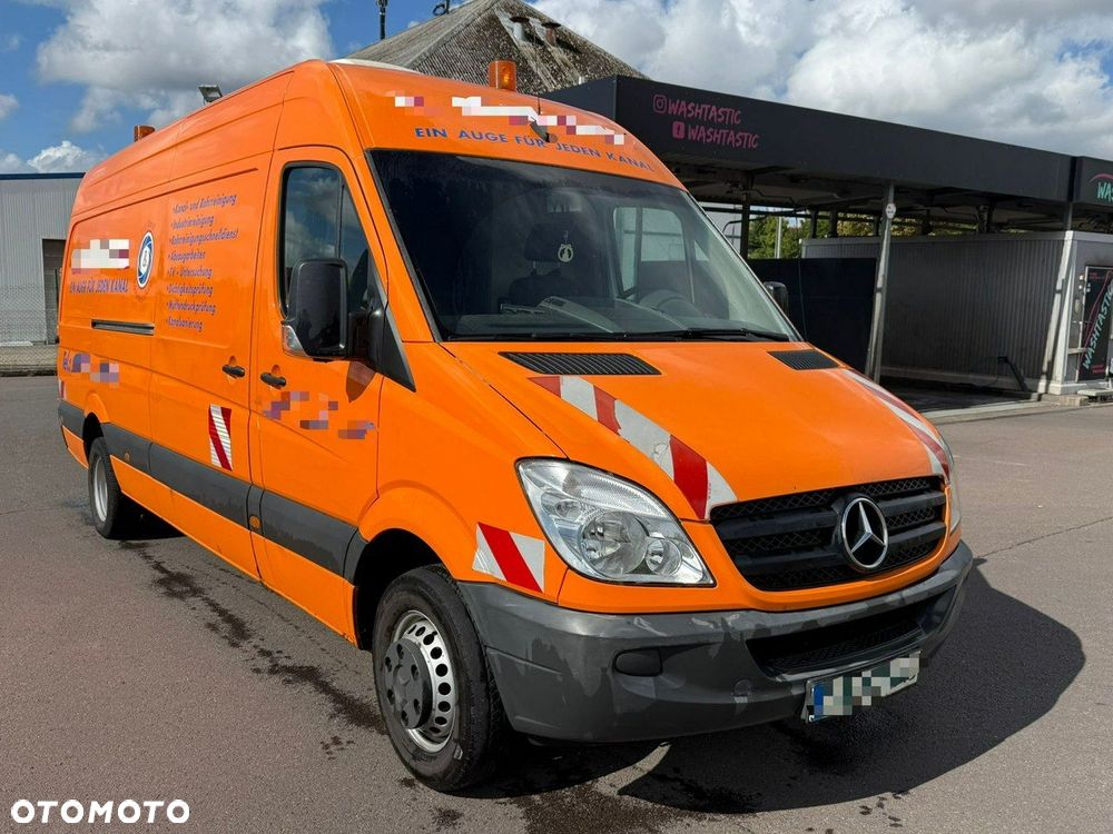 Mercedes-Benz Sprinter - 10