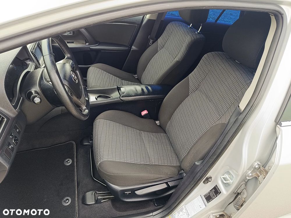 Toyota Avensis - 16
