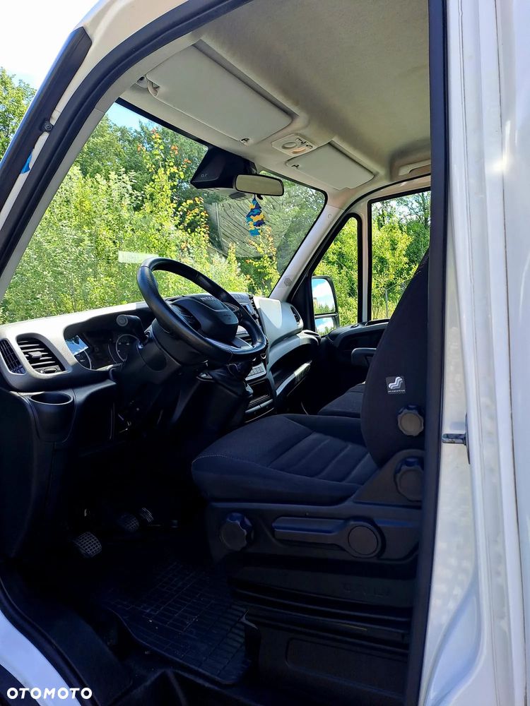 Iveco Daily | 50C18 | 3 litry  | Bliźniak | Kontener |  8EP |  Full Led - 13