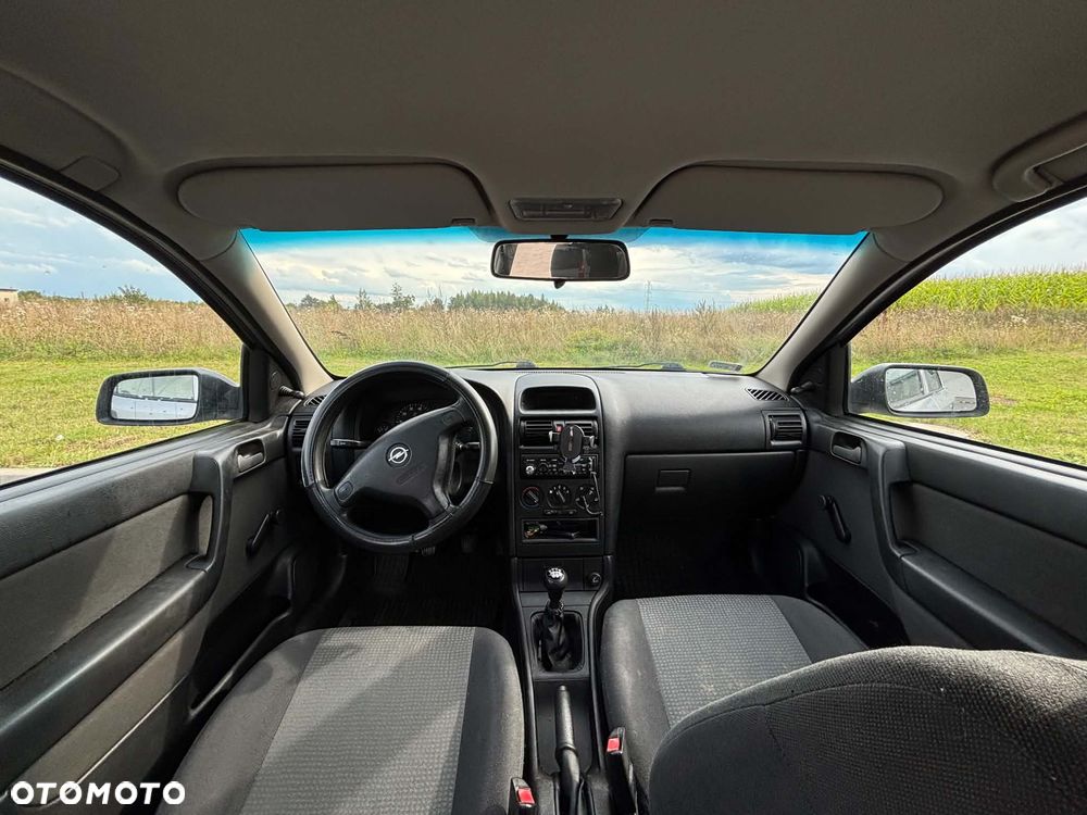 Opel Astra - 14