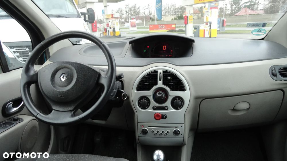 Renault Modus - 10