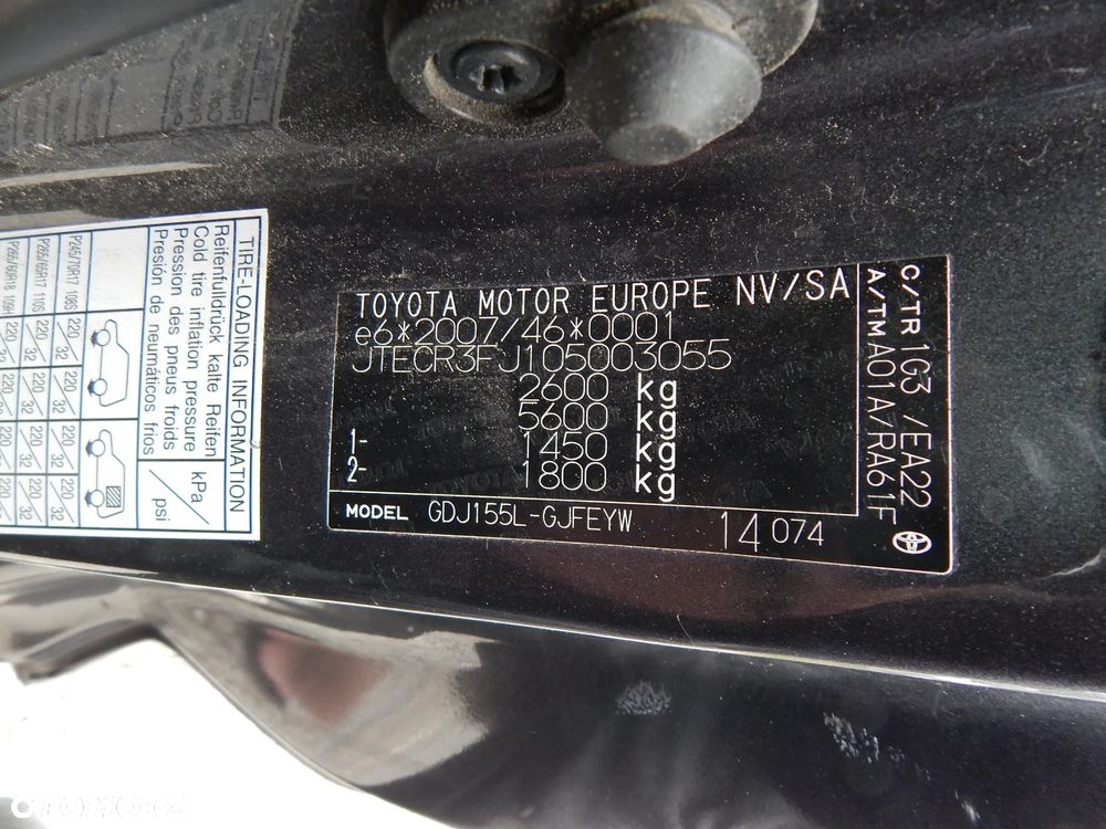 Toyota Land Cruiser LC 2.8 D-4D Entry - 21