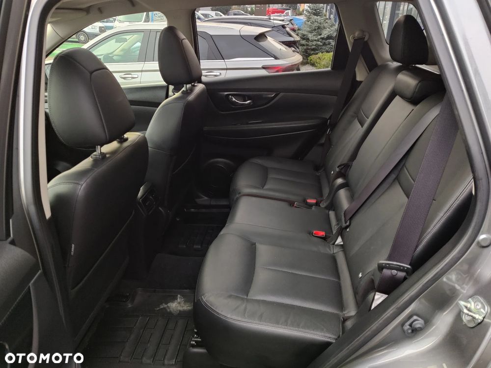 Nissan X-Trail 1.3 DIG-T Tekna 2WD DCT - 19
