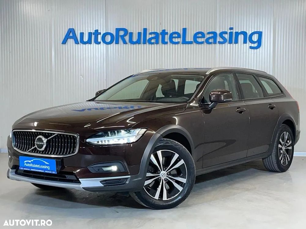 Volvo V90 V90CC B4 MHEV AT AWD Core - 1