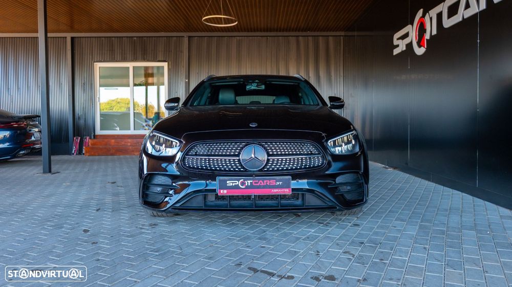 Mercedes-Benz E 220 d AMG Line - 2