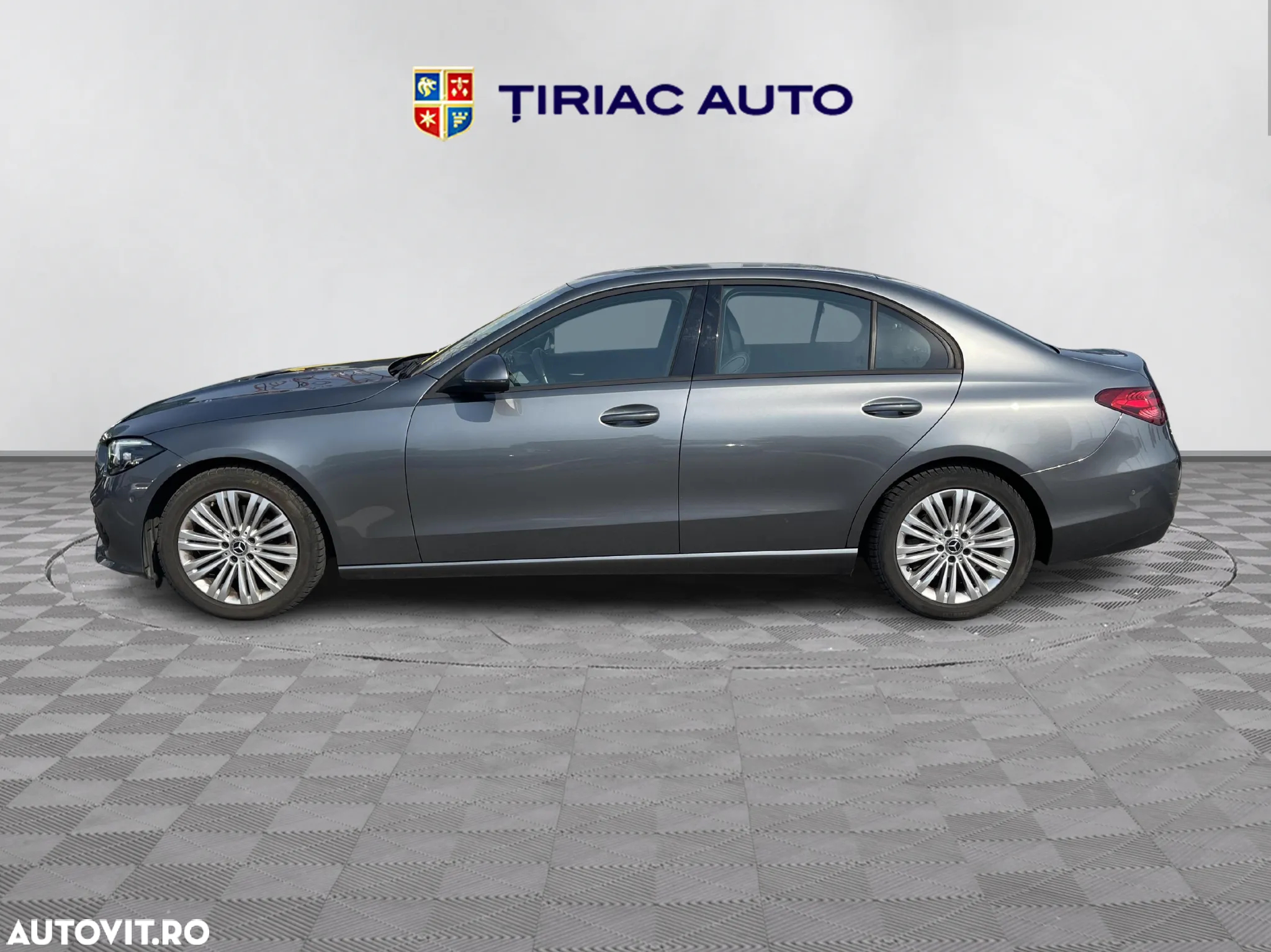Mercedes-Benz C - 2