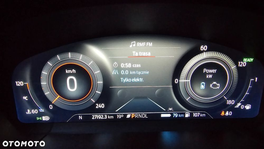 Ford Kuga 2.5 Duratec PHEV TITANIUM X - 20