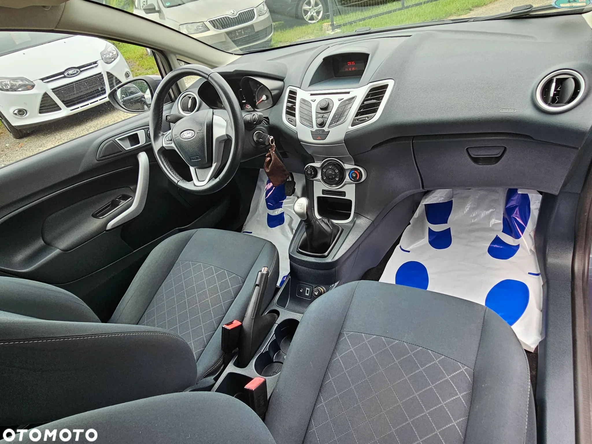 Ford Fiesta 1.25 Ambiente - 11