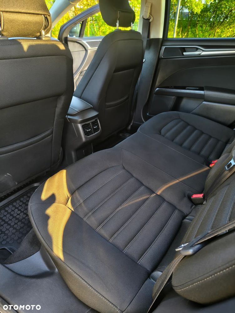 Ford Mondeo 1.6 TDCi Trend - 4