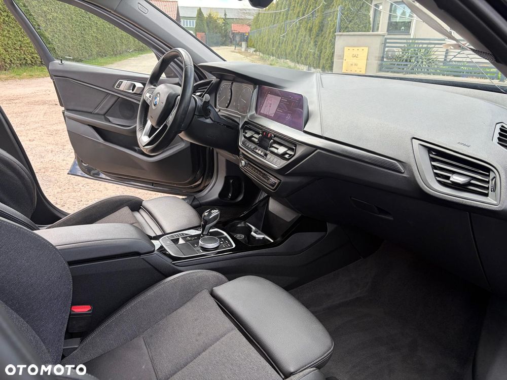 BMW Seria 1 - 14