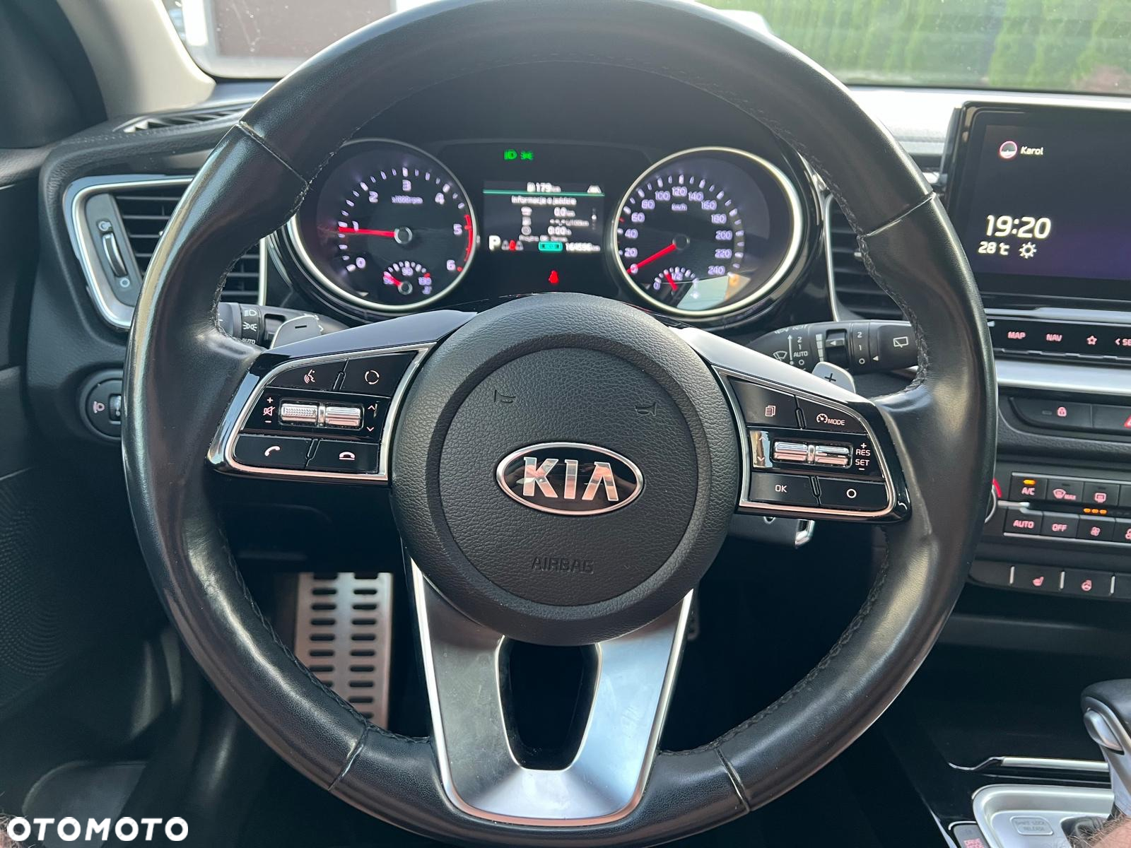 Kia Ceed 1.6 CRDi SCR L Business Line DCT - 16