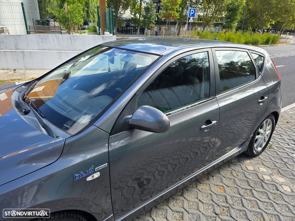 Hyundai i30 1.4 CVVT Blue Comfort - 3