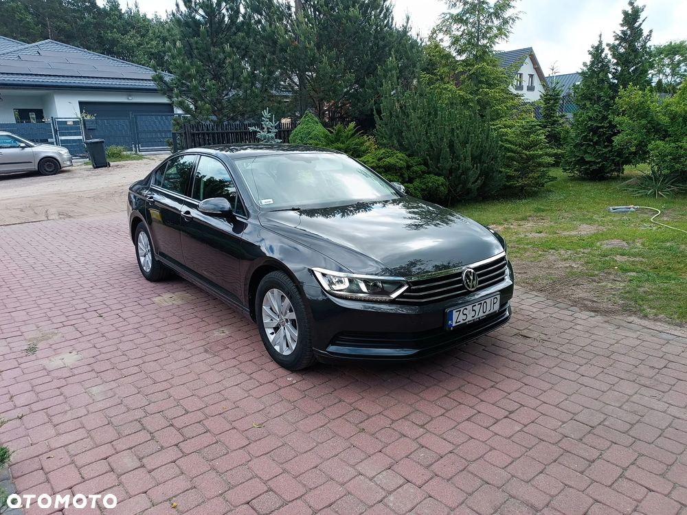 Volkswagen Passat 1.4 TSI BMT Trendline - 22