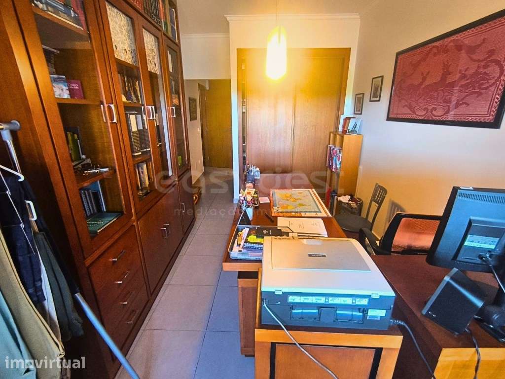 Apartamento T3+2 Duplex em excelente localização na cidade de Torre... - Grande imagem: 3/24