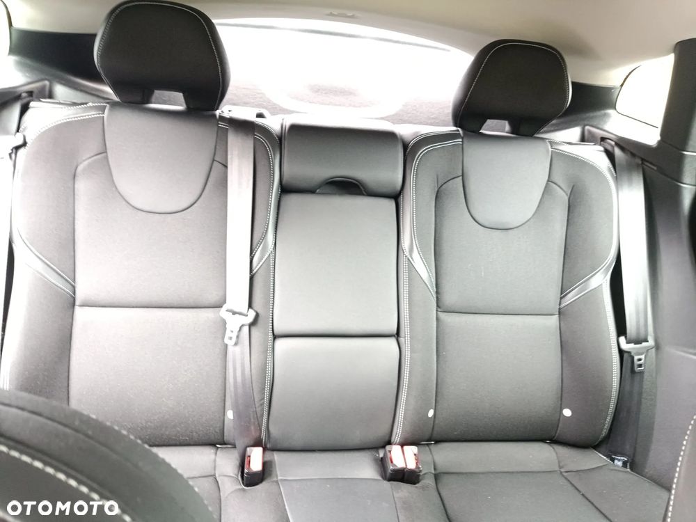 Volvo V40 D3 - 20