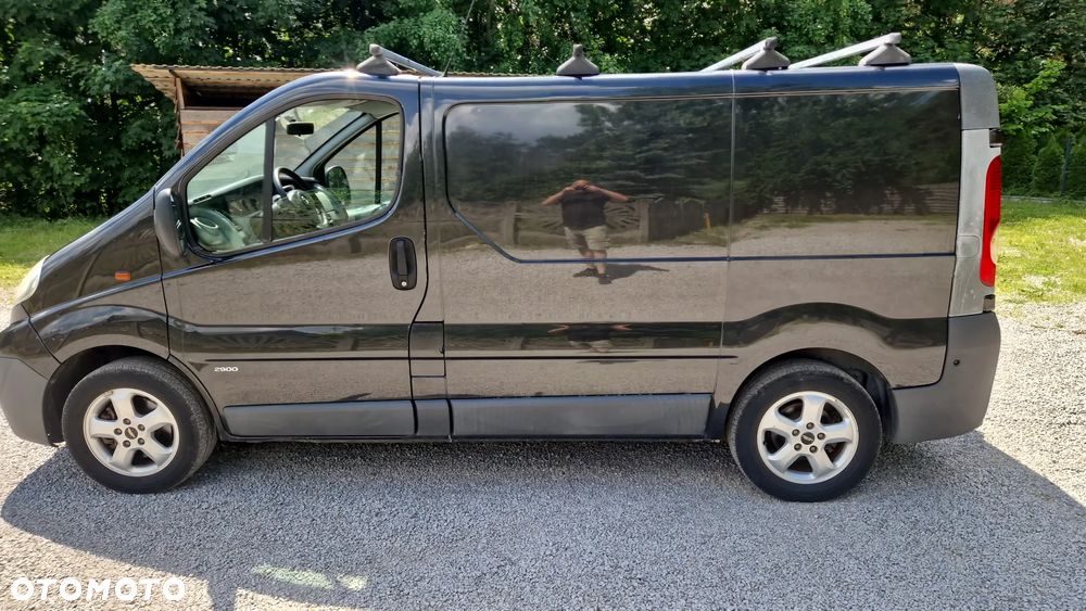 Opel Vivaro - 11