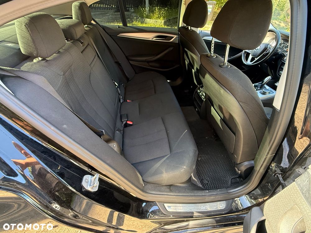 BMW Seria 5 530i GPF xDrive - 13
