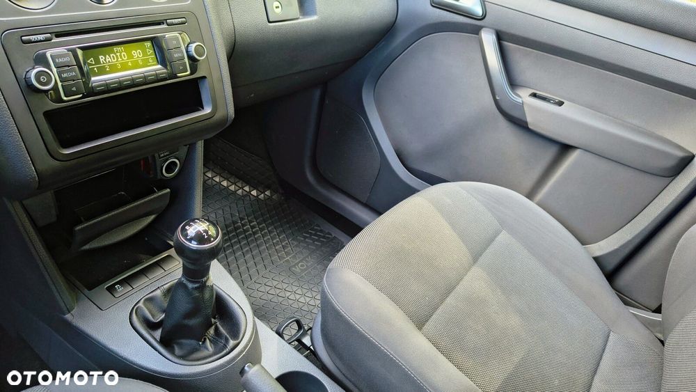 Volkswagen Caddy - 18