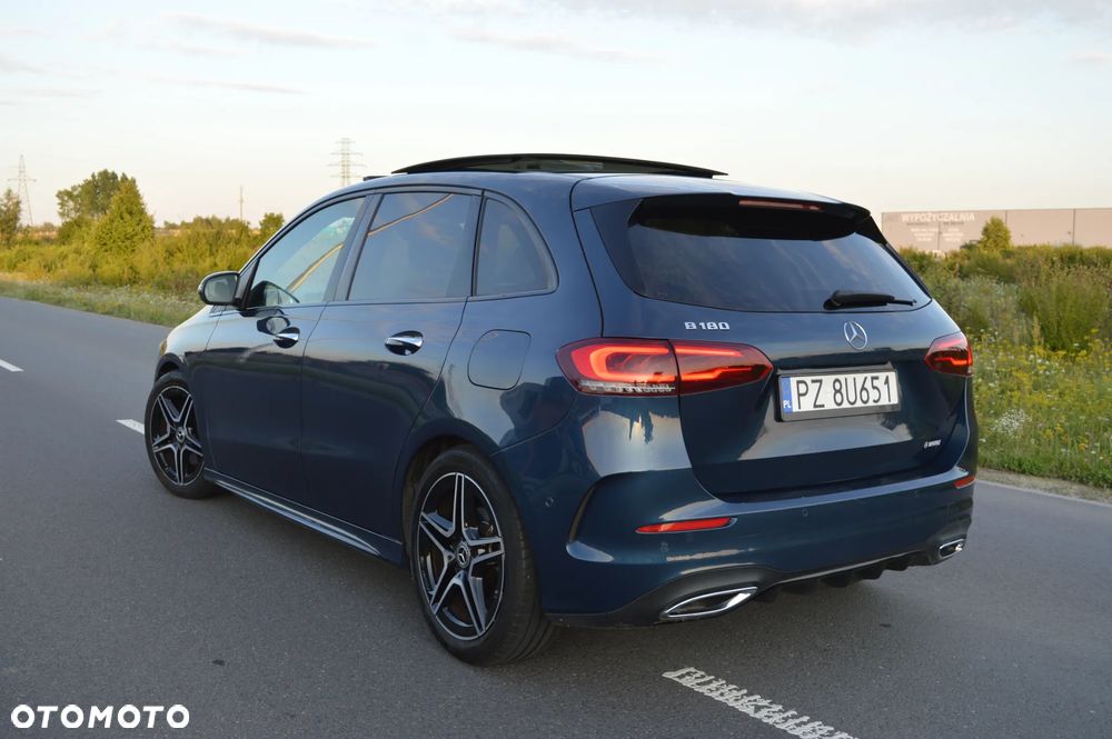 Mercedes-Benz Klasa B 180 AMG Line 7G-DCT - 7