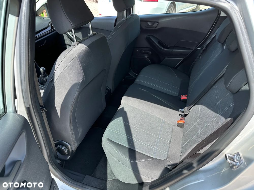 Ford Fiesta - 21