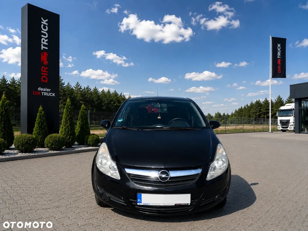 Opel Corsa 1.2 16V Cosmo - 2