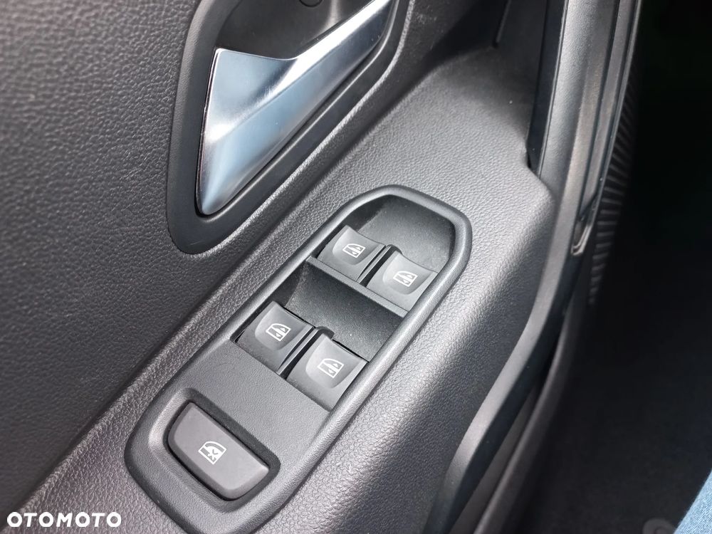 Dacia Duster TCe 100 2WD Comfort - 24