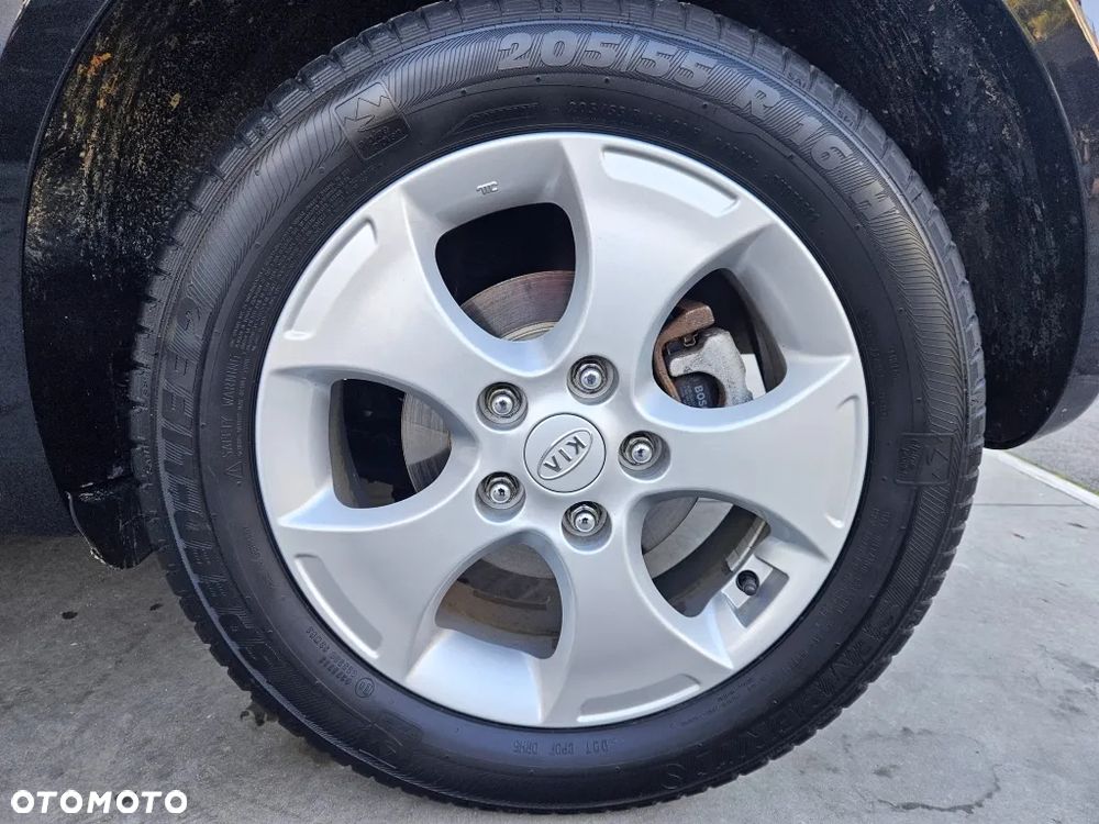 Kia Venga 1.4 CVVT Spirit - 23