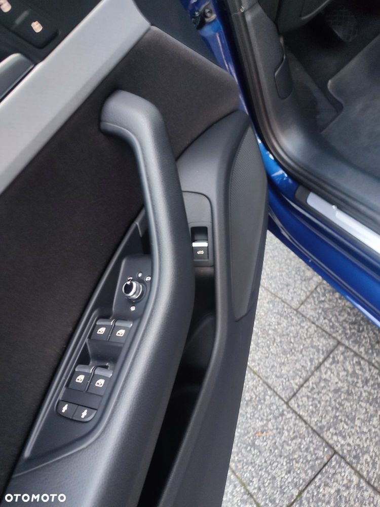 Audi A4 Avant 1.4 TFSI Design - 3