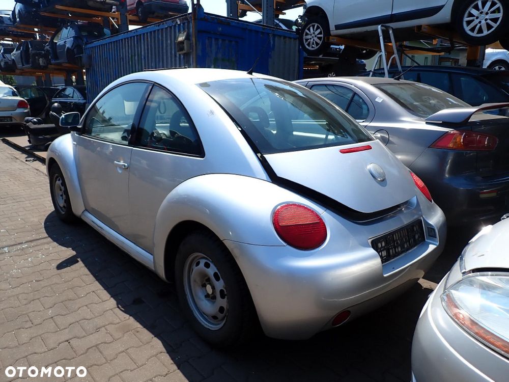 CZĘŚCI - Vw New beetle 1,9 TDI 90KM ALH HB 3D 5B EBJ lakier LG9R 1999r. INDEX - 10121 - 4