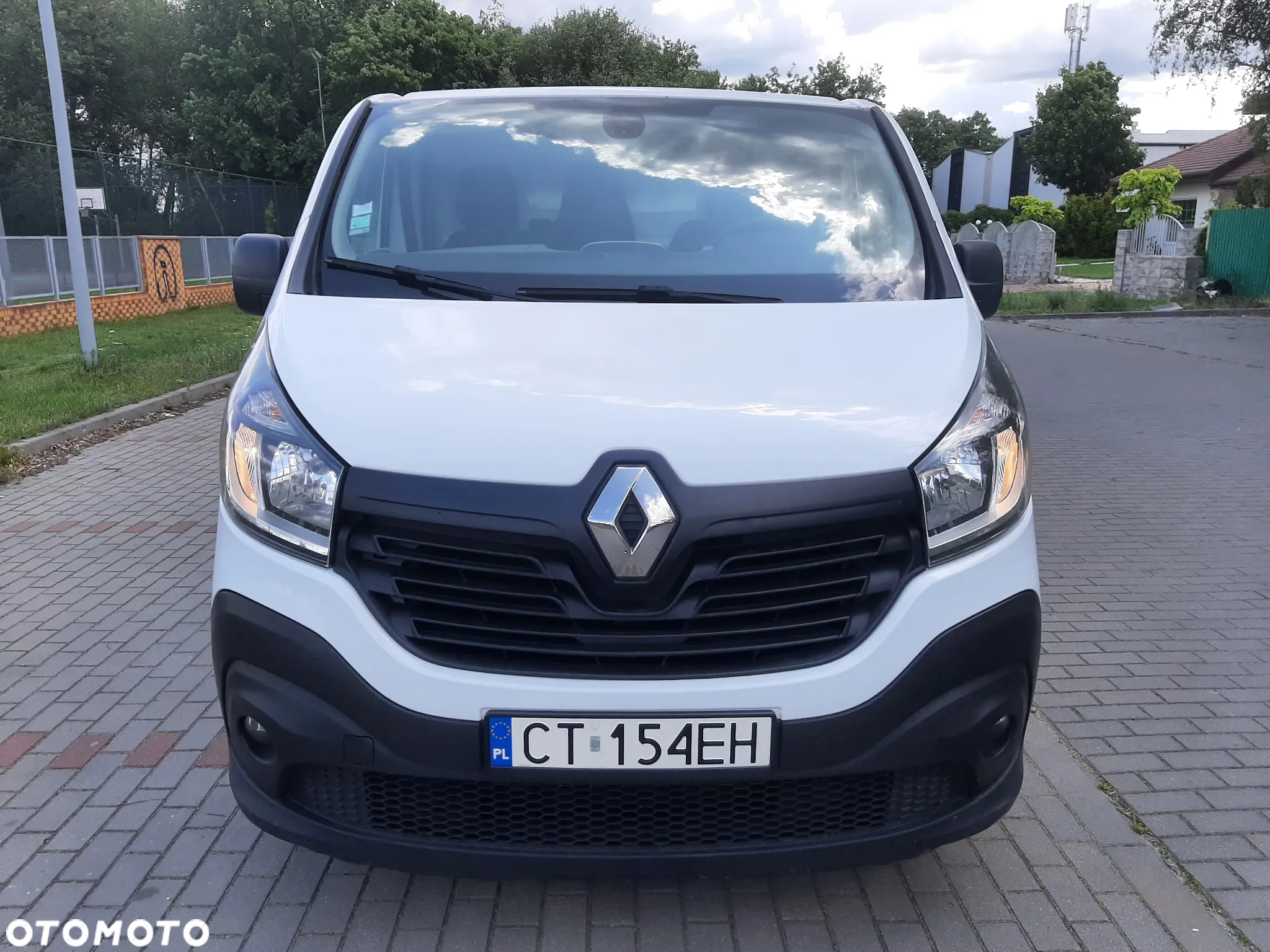 Renault Trafic - 2
